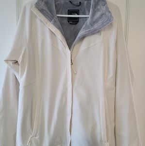 Woman's North Face Jacket